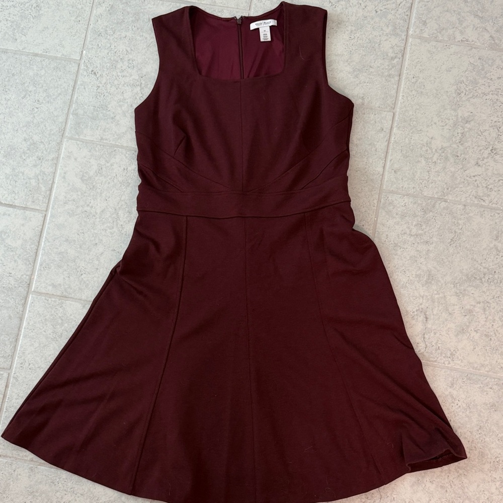 White House Black Market Burgundy Sleeveless Dress